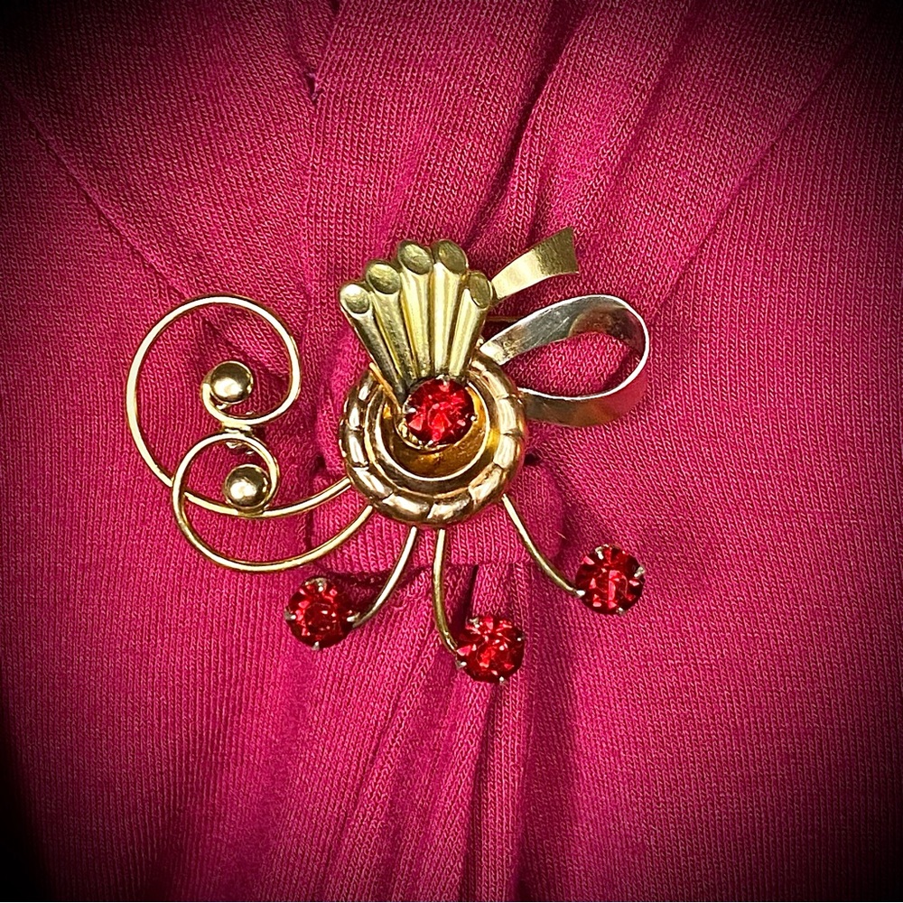 Antique VTG 12K YG Gold Filled Brooch HI Harry Iskin